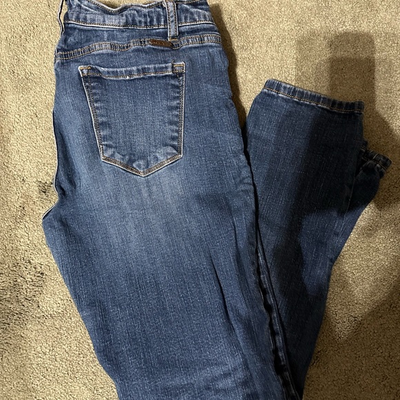 Women’s Kancan Jeggings 11/29 wore a handful of times, still look new - Picture 4 of 4